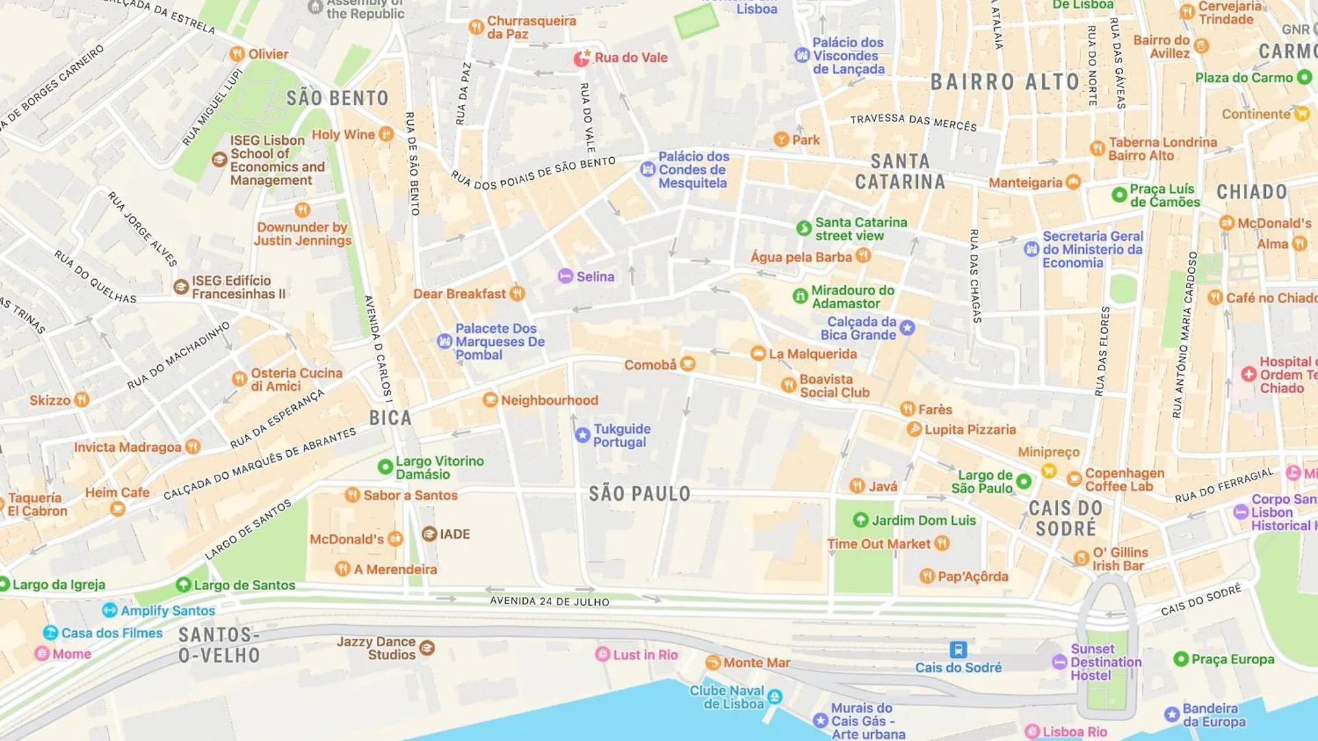 Apartment Furnished Sao Bento 1 Bedroom 1Ba Apt Lisbon