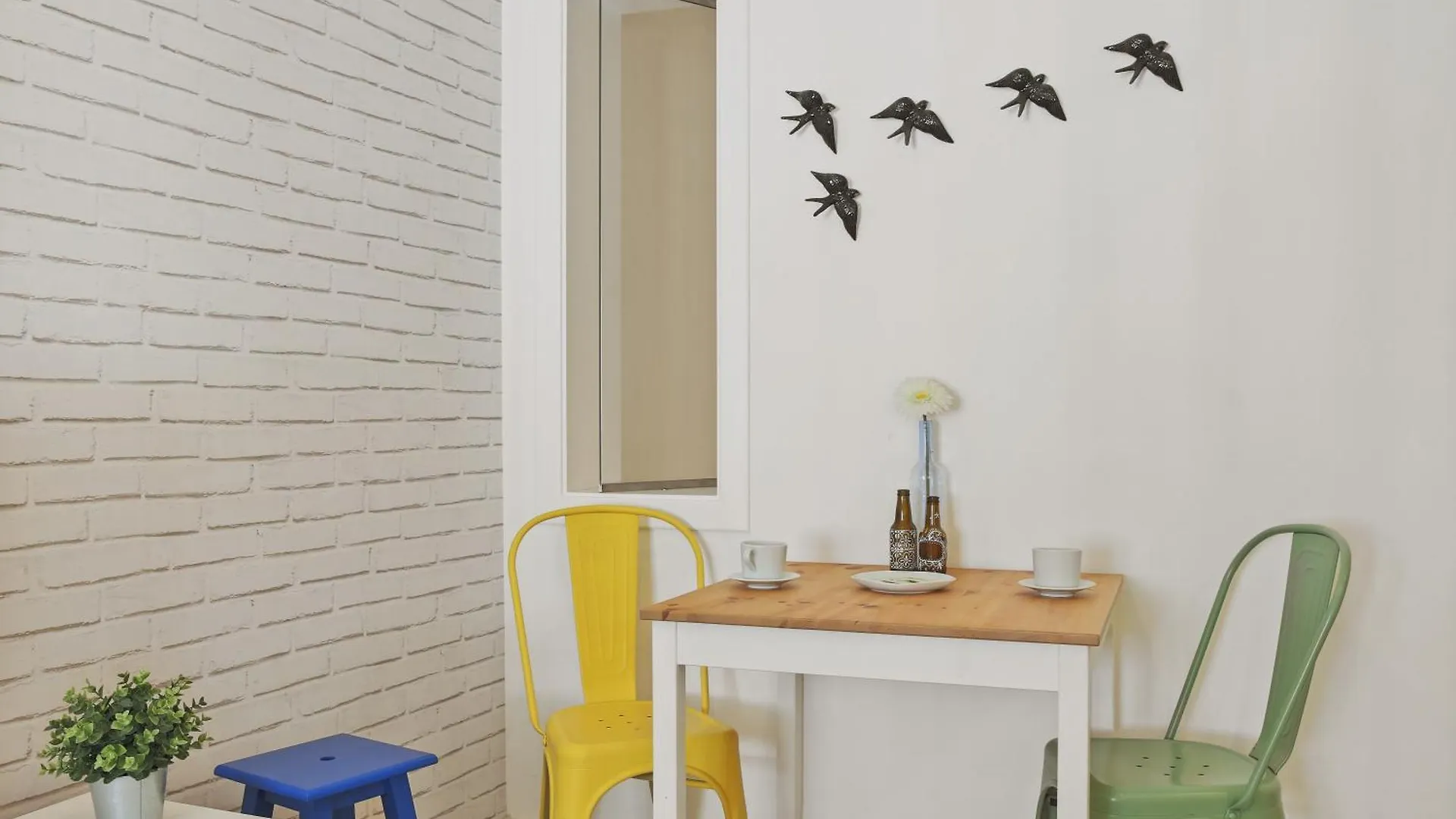 Apartment Furnished Sao Bento 1 Bedroom 1Ba Apt Lisbon