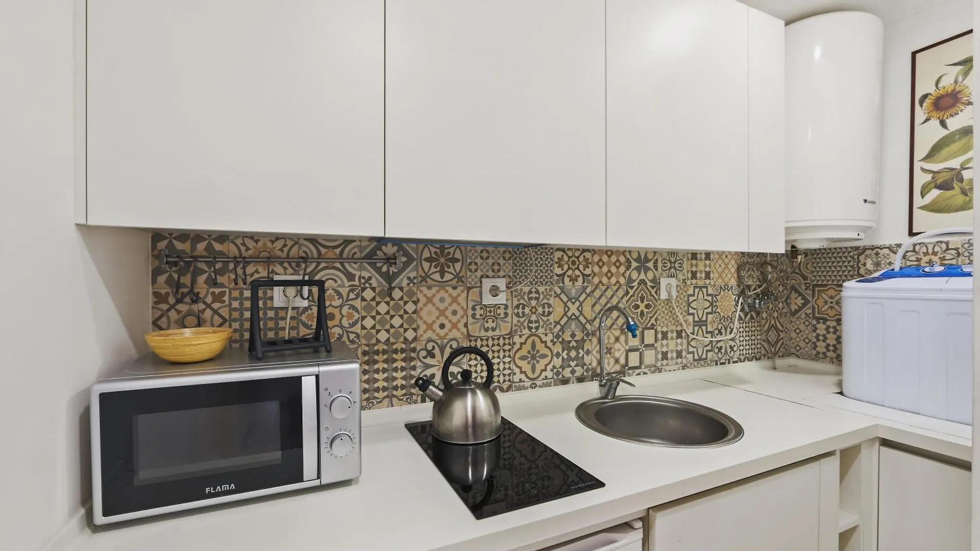 Apartment Furnished Sao Bento 1 Bedroom 1Ba Apt Lisbon Portugal
